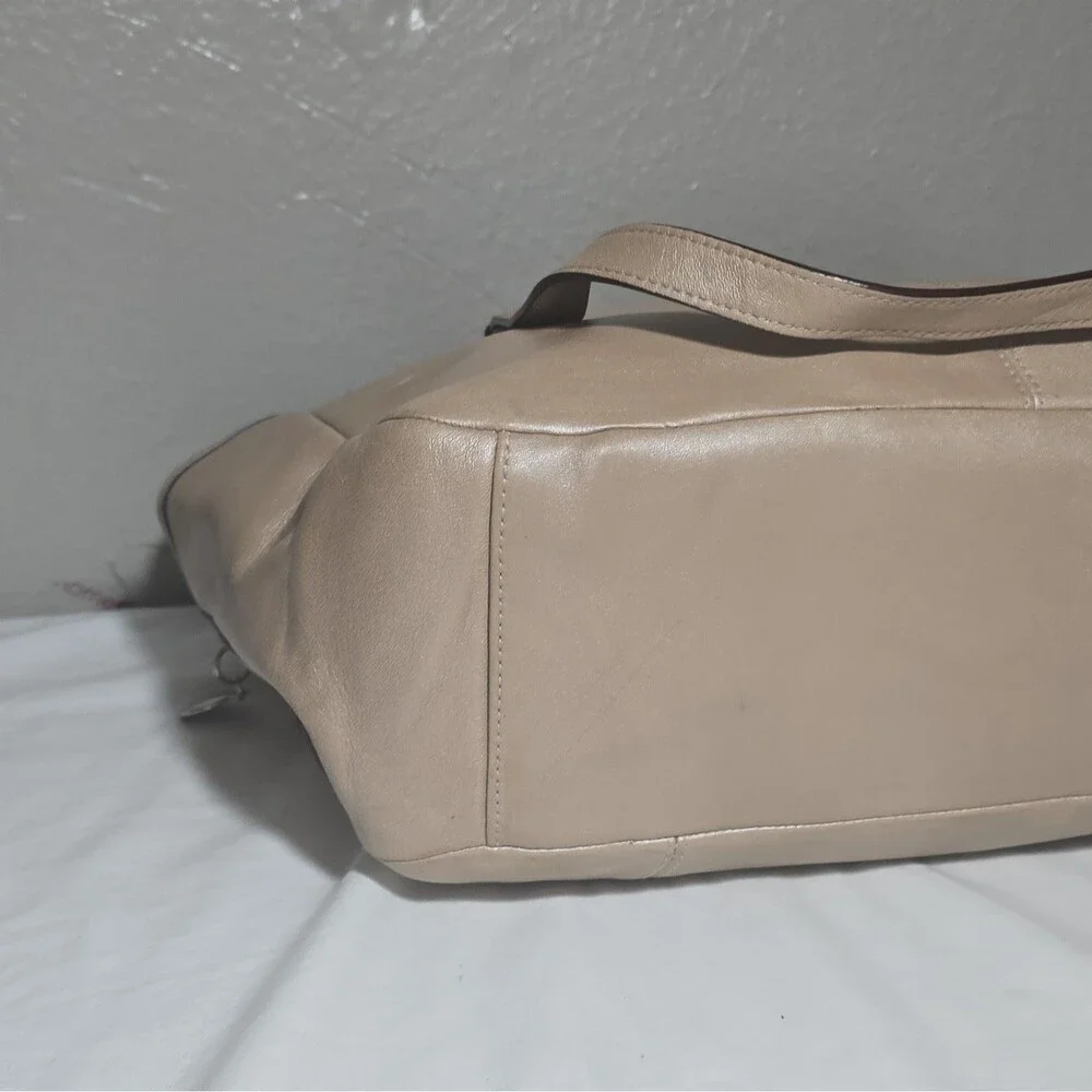 Coach Madison Beige Taupe Leather Tote Bag Zip Top Pink Lining Silver Charm [083
